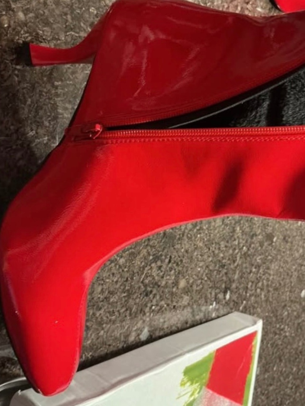 Red bootie - Picture 4 of 7